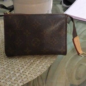 Louis Vuitton Vintage Monogram small pouch Very Good condition